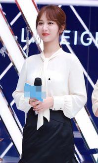 圈内人爆料艺人追杨紫,神秘艺人疯狂追求背后的故事 第2张 圈内人爆料艺人追杨紫,神秘艺人疯狂追求背后的故事 第2张